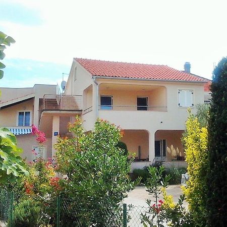 מורטר Apartments Jadranica מראה חיצוני תמונה